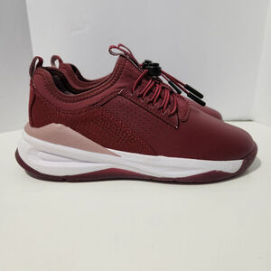 Women's Burgundy Sneakers